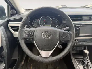 Toyota Corolla 2014 S 4dr Sedan