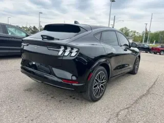 Ford Mustang Mach-E 2024 AWD Premium 4dr SUV