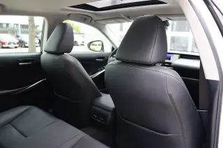 2018 Lexus IS 300 AWD