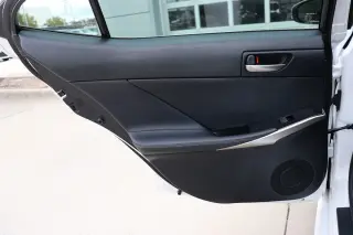 2018 Lexus IS 300 AWD