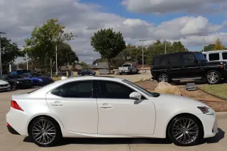 2018 Lexus IS 300 AWD