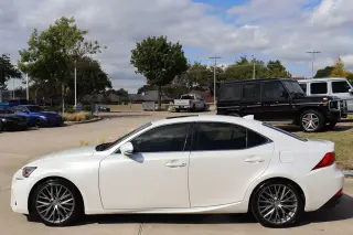 2018 Lexus IS 300 AWD