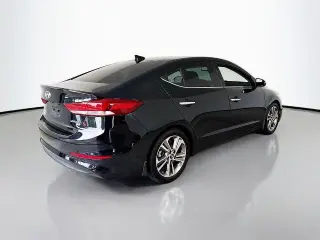 Hyundai ELANTRA 2017 SE 4dr Sedan 6M (US)