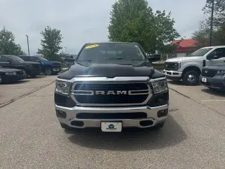 Ram 1500 2019 4x4 Big Horn 4dr Crew Cab 5.6 ft. SB Pickup