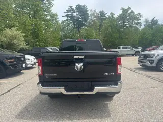Ram 1500 2019 4x4 Big Horn 4dr Crew Cab 5.6 ft. SB Pickup