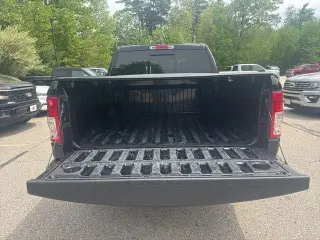 Ram 1500 2019 4x4 Big Horn 4dr Crew Cab 5.6 ft. SB Pickup