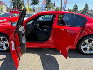 2014 Dodge Charger SXT