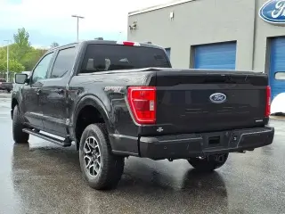 Ford F-150 2023 4x4 Lariat 4dr SuperCrew 5.5 ft. SB