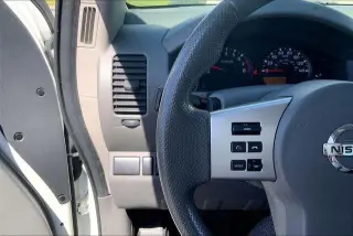 Nissan Frontier 2019 4x2 S 4dr King Cab 6.1 ft. SB 5M