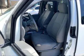 Nissan Frontier 2019 4x2 S 4dr King Cab 6.1 ft. SB 5M