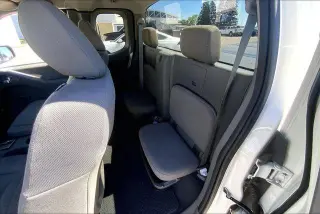 Nissan Frontier 2019 4x2 S 4dr King Cab 6.1 ft. SB 5M