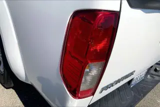 Nissan Frontier 2019 4x2 S 4dr King Cab 6.1 ft. SB 5M