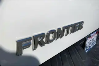 Nissan Frontier 2019 4x2 S 4dr King Cab 6.1 ft. SB 5M