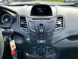 Ford Fiesta 2014 S 4dr Sedan