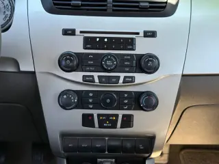 2009 Ford Focus SEL