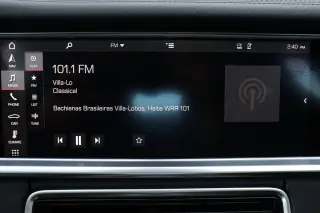 2018 Porsche Panamera 4
