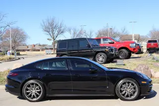 2018 Porsche Panamera 4