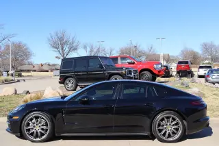 2018 Porsche Panamera 4