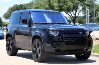 2023 Land Rover Defender S