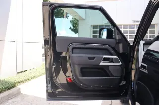 2023 Land Rover Defender S