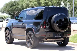 2023 Land Rover Defender S