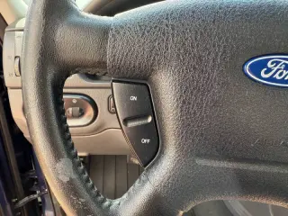 2005 Ford Explorer XLT