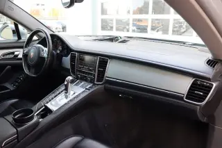 2015 Porsche Panamera S