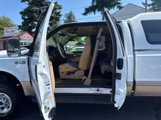 1999 Ford F-250 Super Duty Lariat