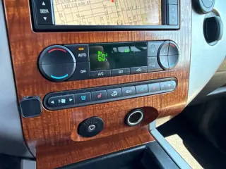 2007 Ford Expedition EL Eddie Bauer