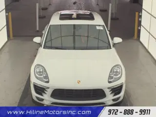 2018 Porsche Macan 
