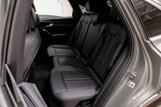 2023 Audi Q5 Sportback S line Prestige