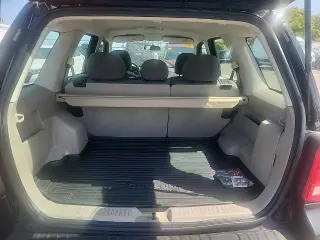 Ford Escape 2008 XLS 4dr SUV (2.3L I4 5M)