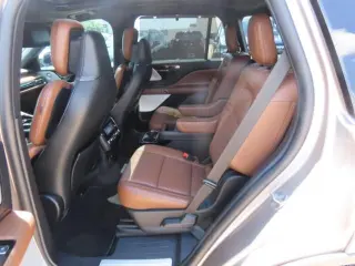 Lincoln Aviator 2021 AWD Reserve 4dr SUV