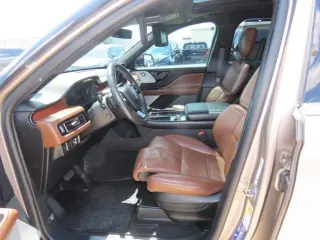 Lincoln Aviator 2021 AWD Reserve 4dr SUV
