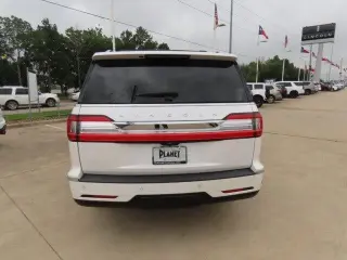 Lincoln Navigator 2019 4x2 Select 4dr SUV