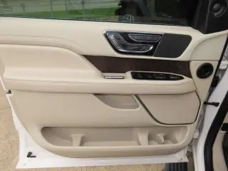 Lincoln Navigator 2019 4x2 Select 4dr SUV