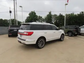 Lincoln Navigator 2019 4x2 Select 4dr SUV