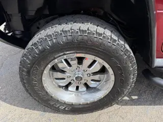 2004 HUMMER H2 Lux Series