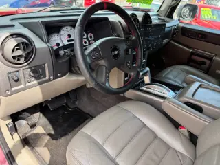 2004 HUMMER H2 Lux Series