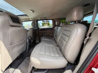 2004 HUMMER H2 Lux Series