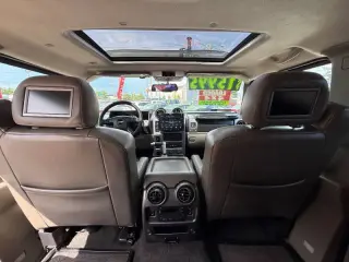 2004 HUMMER H2 Lux Series