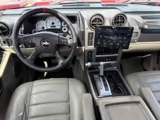 2004 HUMMER H2 Lux Series