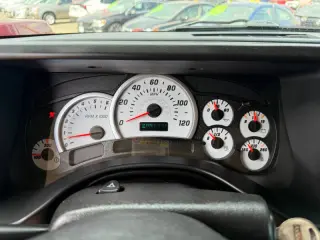 2004 HUMMER H2 Lux Series