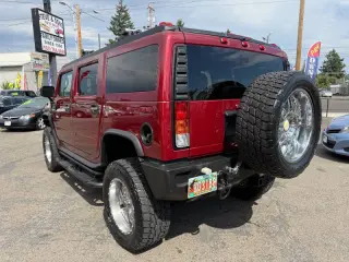 2004 HUMMER H2 Lux Series