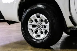 2025 Nissan Frontier S