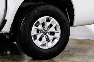 2025 Nissan Frontier S