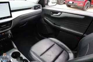 Ford Escape 2023 AWD Platinum 4dr SUV