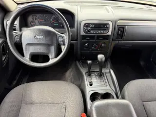 2002 Jeep Grand Cherokee Laredo
