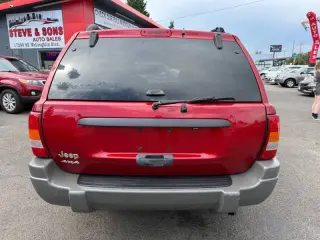 2002 Jeep Grand Cherokee Laredo