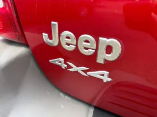 2002 Jeep Grand Cherokee Laredo